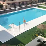 Carihuela Playa Nidos 1 公寓 *