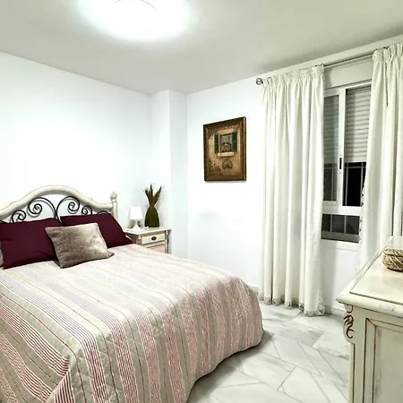 Carihuela Playa Nidos 1 *